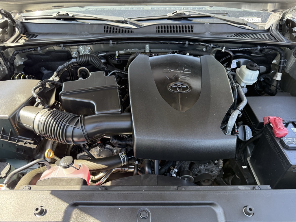 Vehicle image 27 of 27