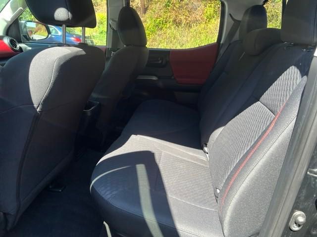 Vehicle image 24 of 36