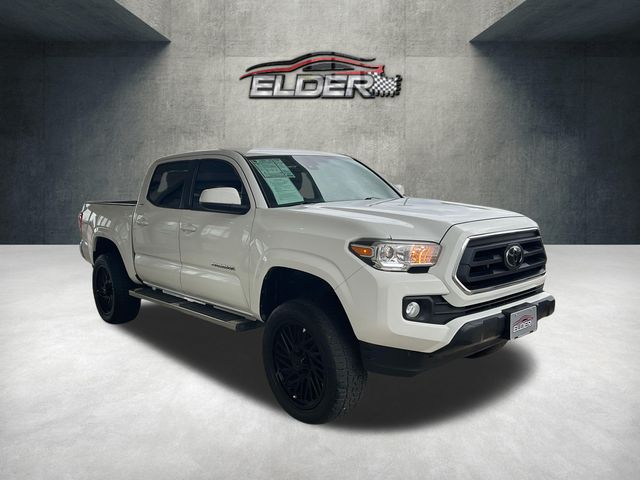 2022 Toyota Tacoma SR5 Image 3 of 29
