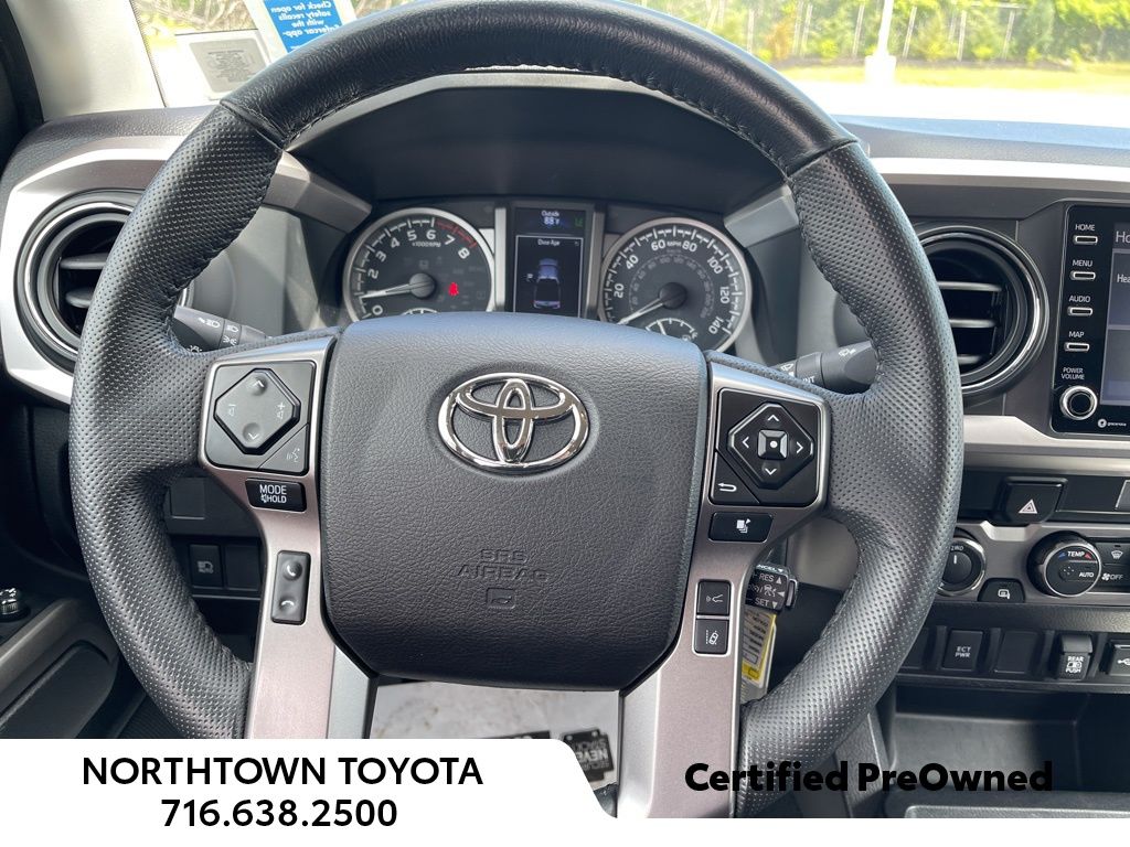 Vehicle image 21 of 56