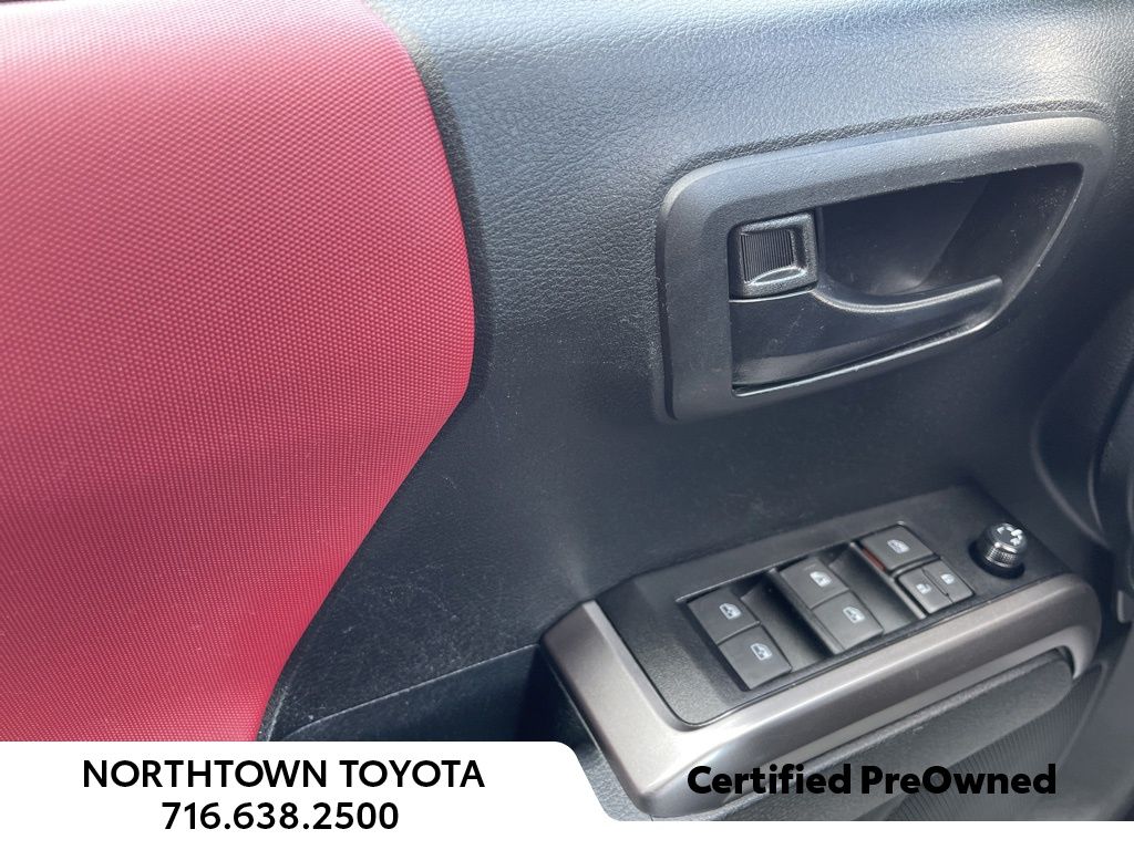 Vehicle image 28 of 56