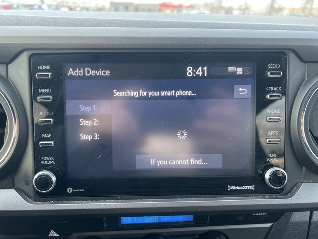 Vehicle image 18 of 20