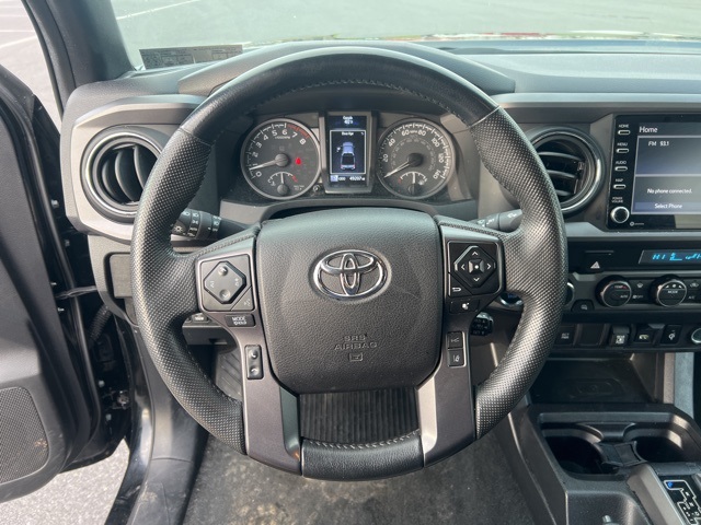 Vehicle image 16 of 20