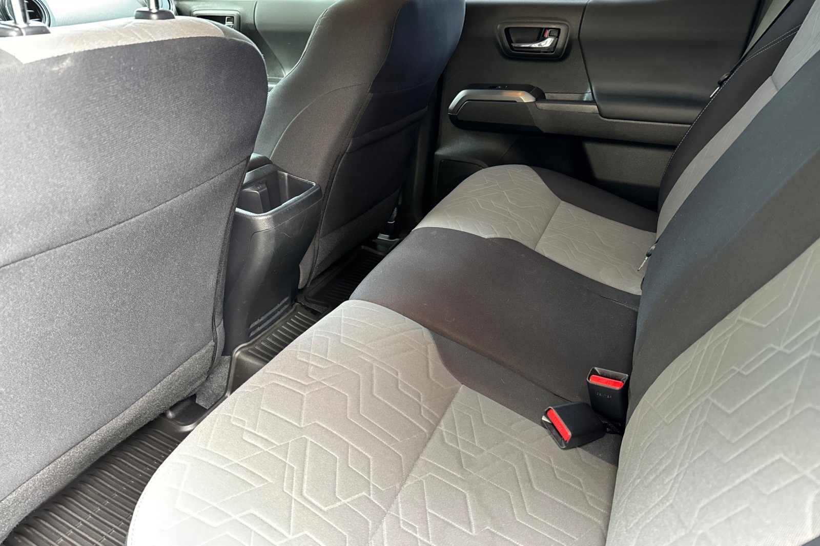 Vehicle image 15 of 56