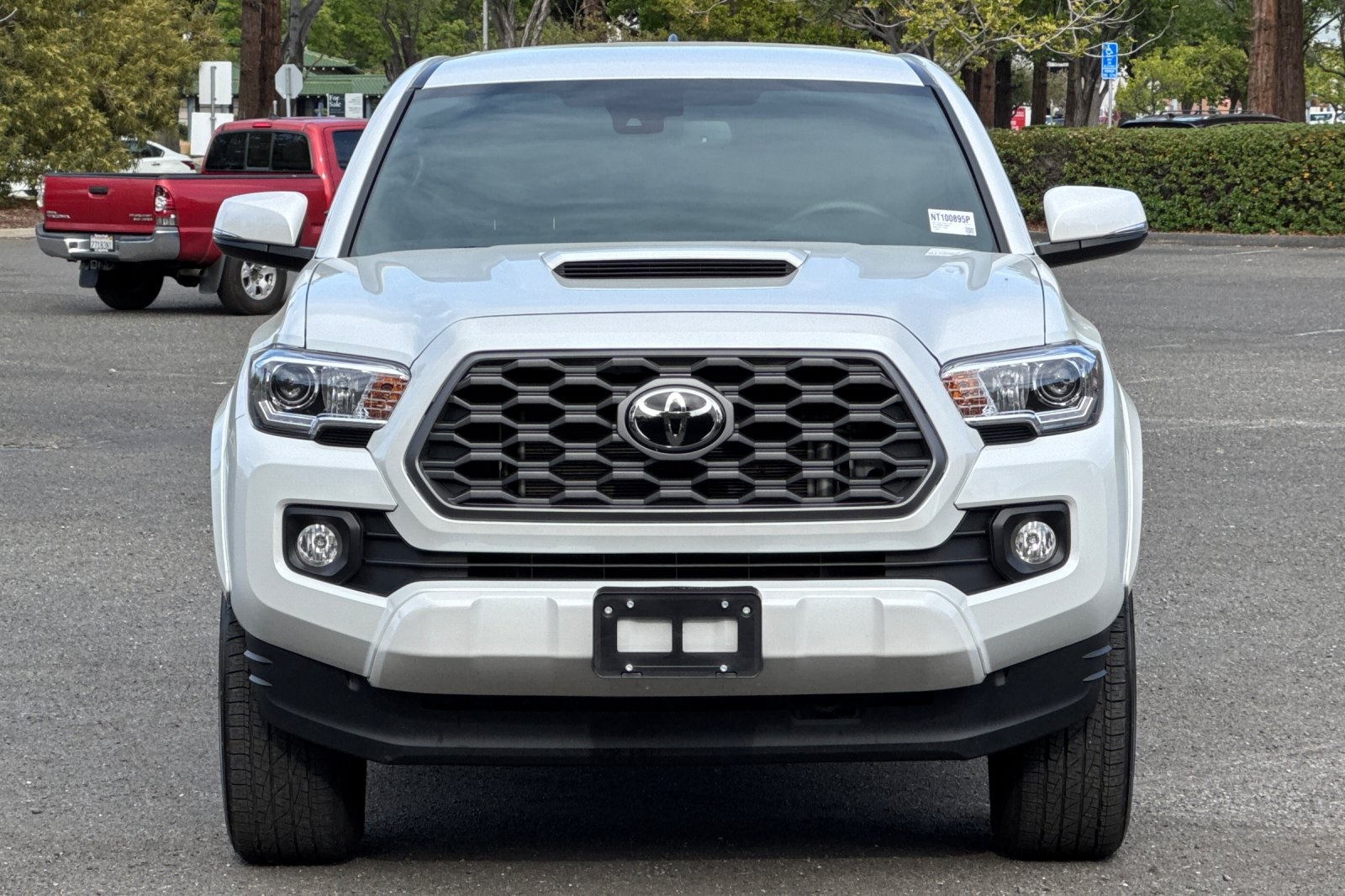 Vehicle image 4 of 56