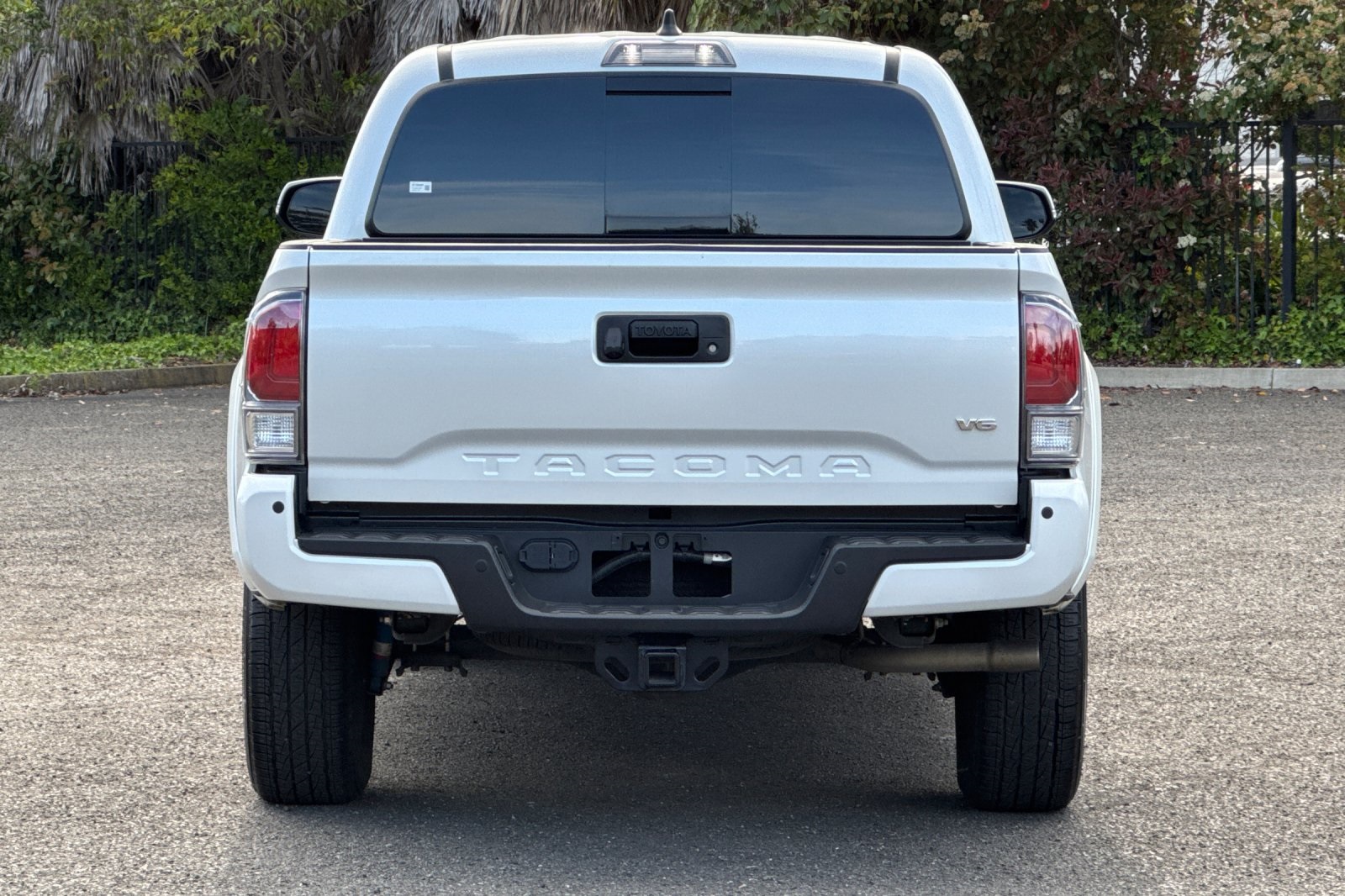 Vehicle image 5 of 56