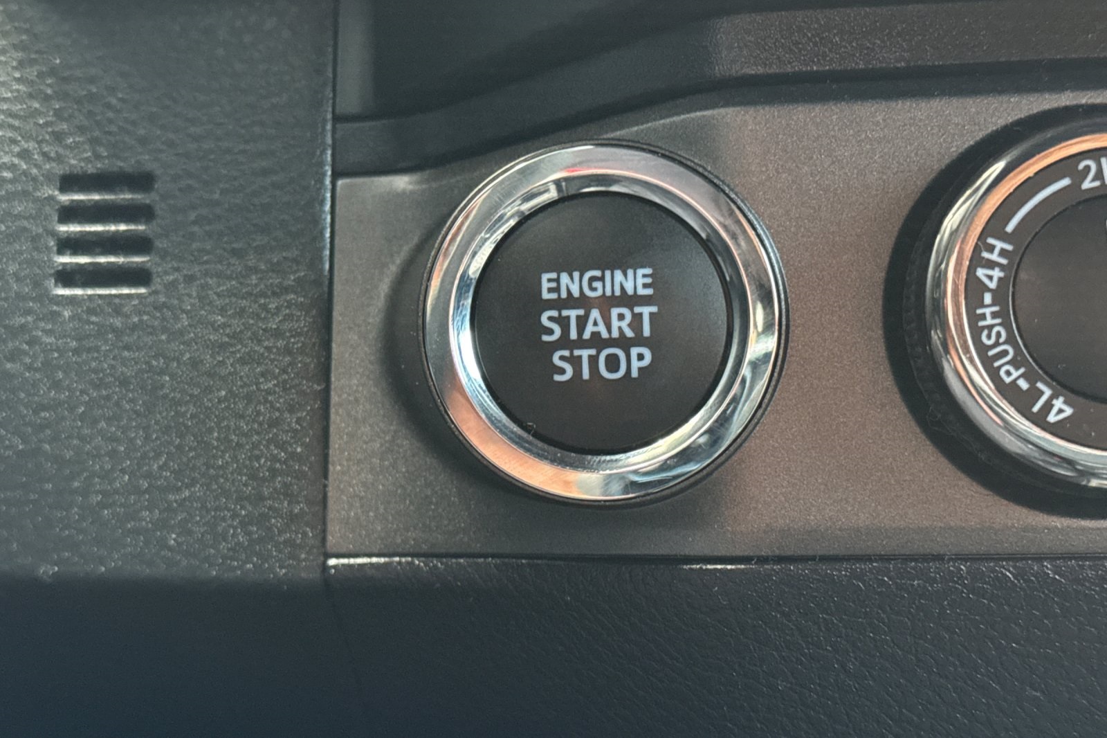 Vehicle image 35 of 56