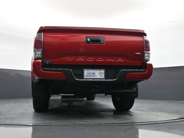 Vehicle image 20 of 53