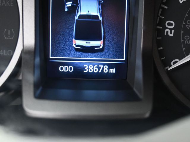 Vehicle image 36 of 53