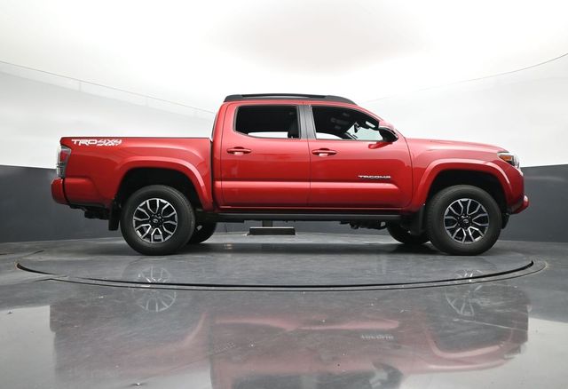 Vehicle image 12 of 53