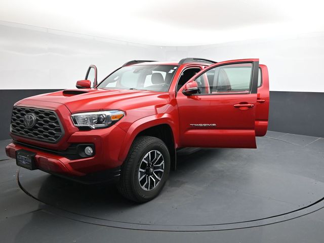 Vehicle image 3 of 53