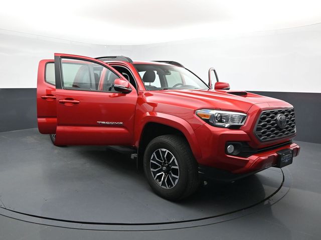 Vehicle image 9 of 53