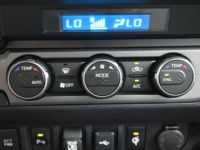 Vehicle image 41 of 53