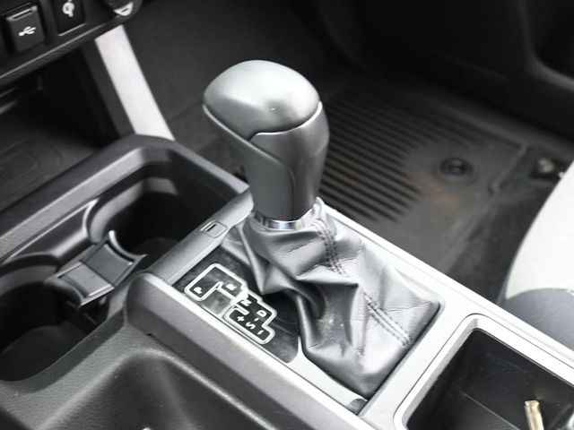 Vehicle image 39 of 53