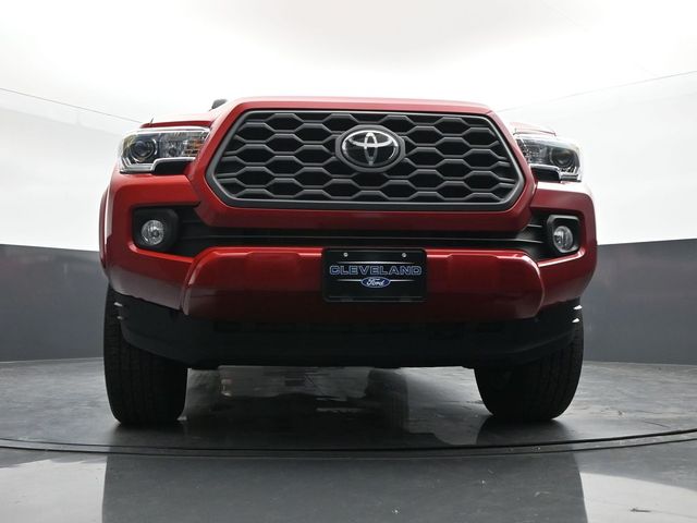 Vehicle image 8 of 53