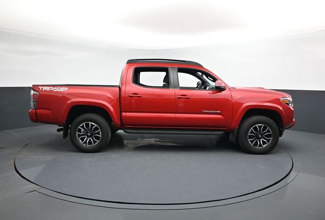 Vehicle image 13 of 53