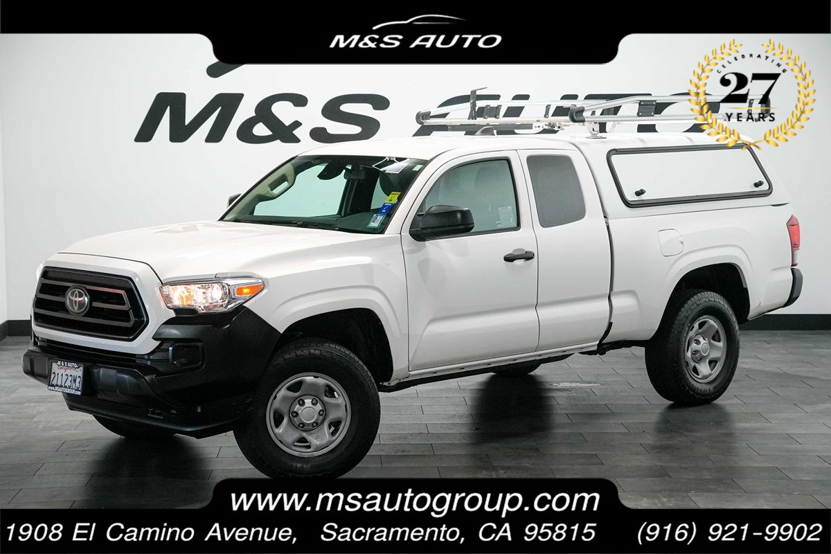 2022 Toyota Tacoma SR Image 1 of 22