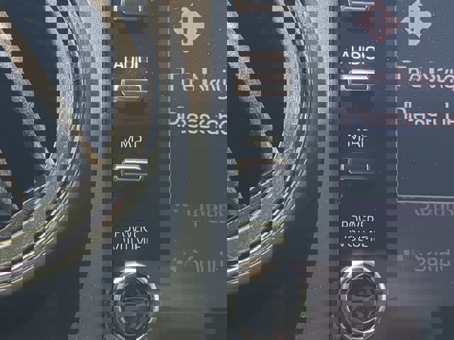 Vehicle image 16 of 27