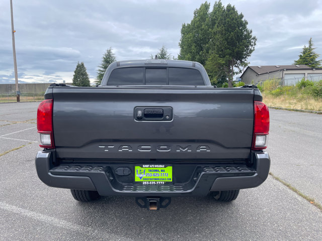 Vehicle image 9 of 28