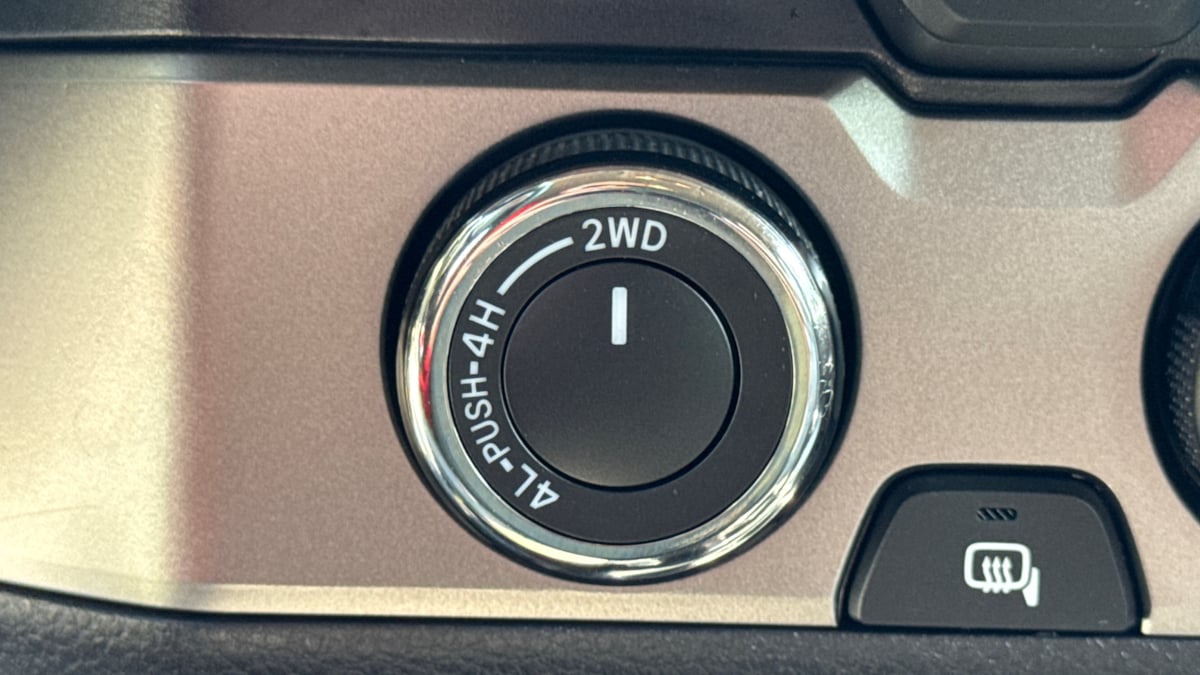 Vehicle image 20 of 29