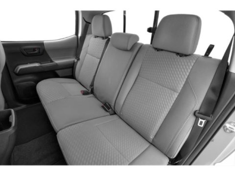 Vehicle image 13 of 15