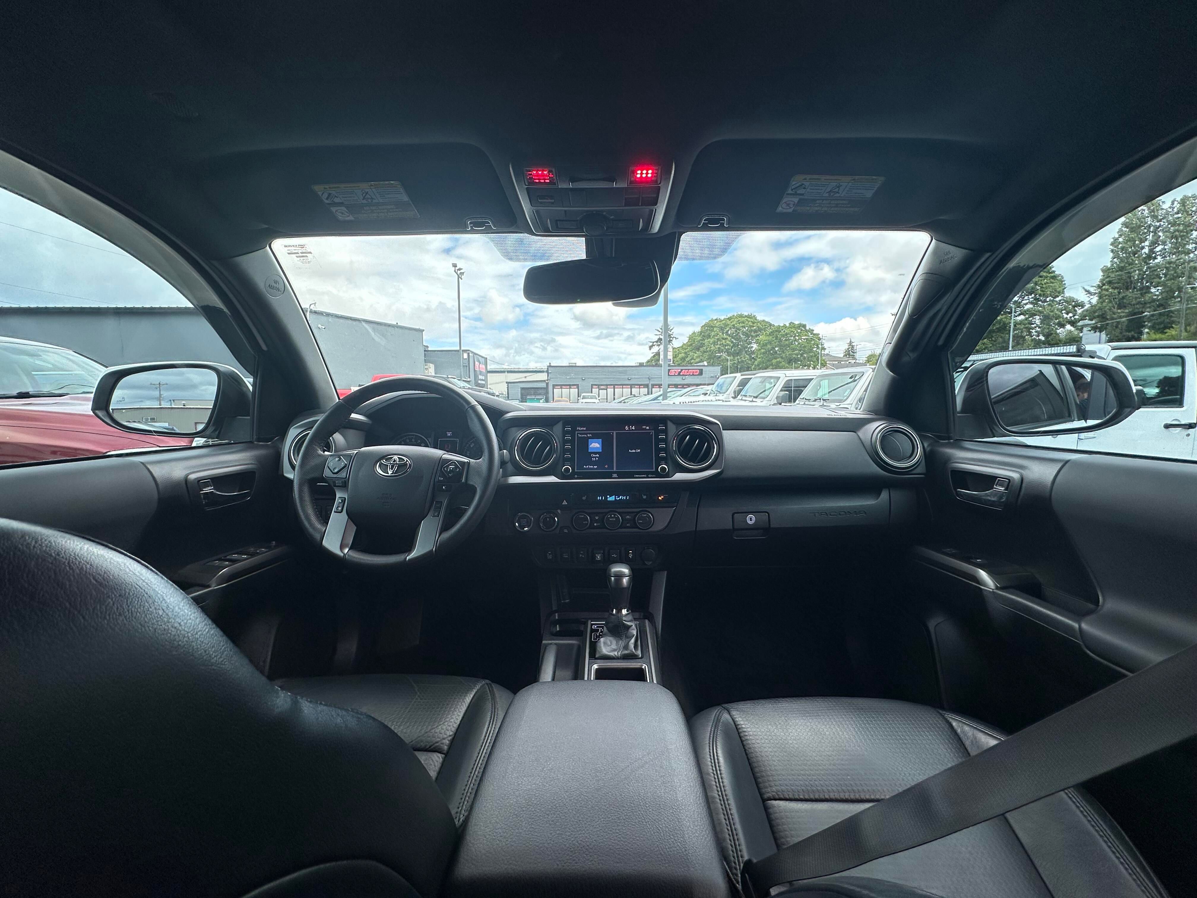 Vehicle image 9 of 26