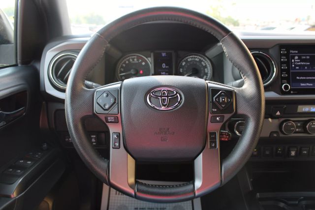 Vehicle image 17 of 38