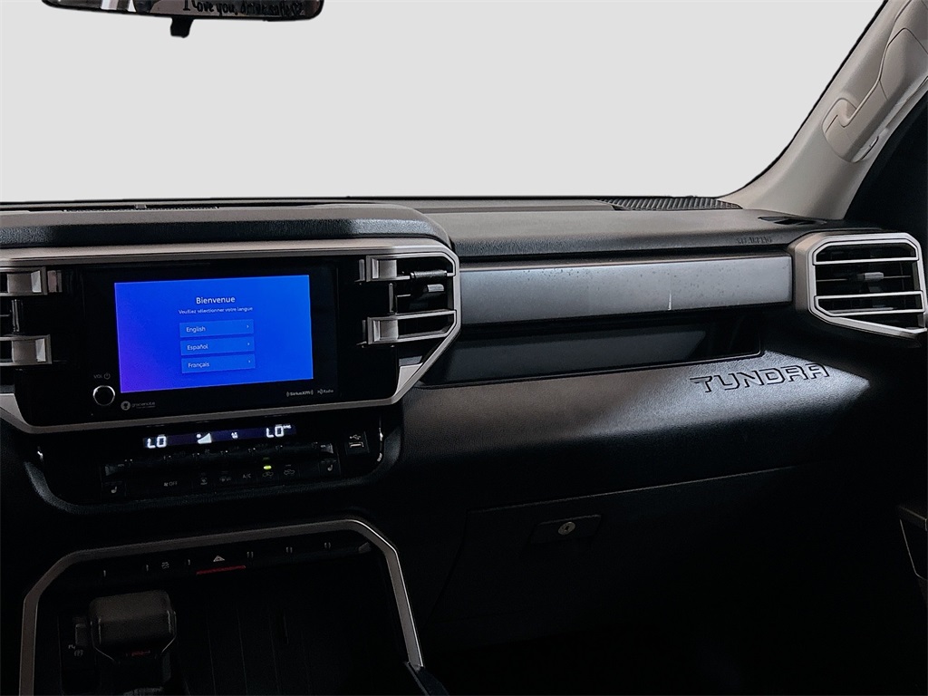 Vehicle image 20 of 29