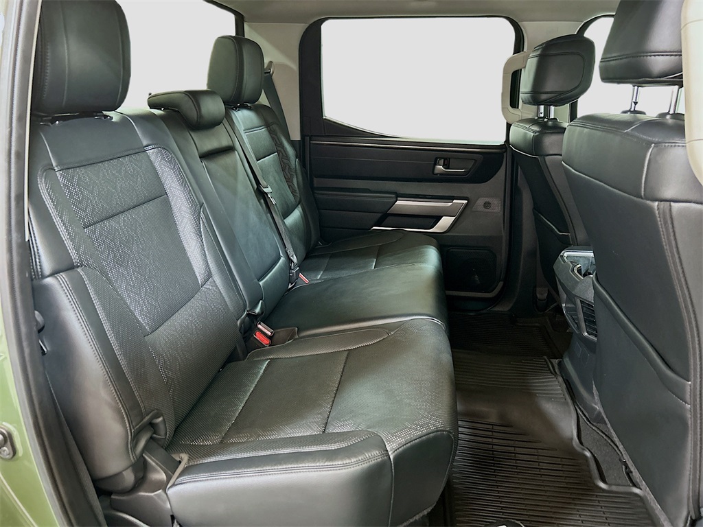 Vehicle image 24 of 29