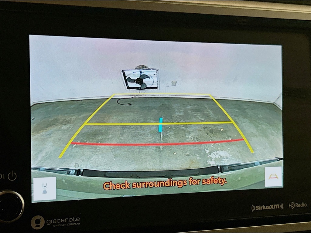 Vehicle image 11 of 29