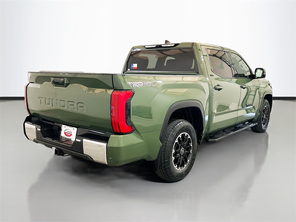 Vehicle image 4 of 29