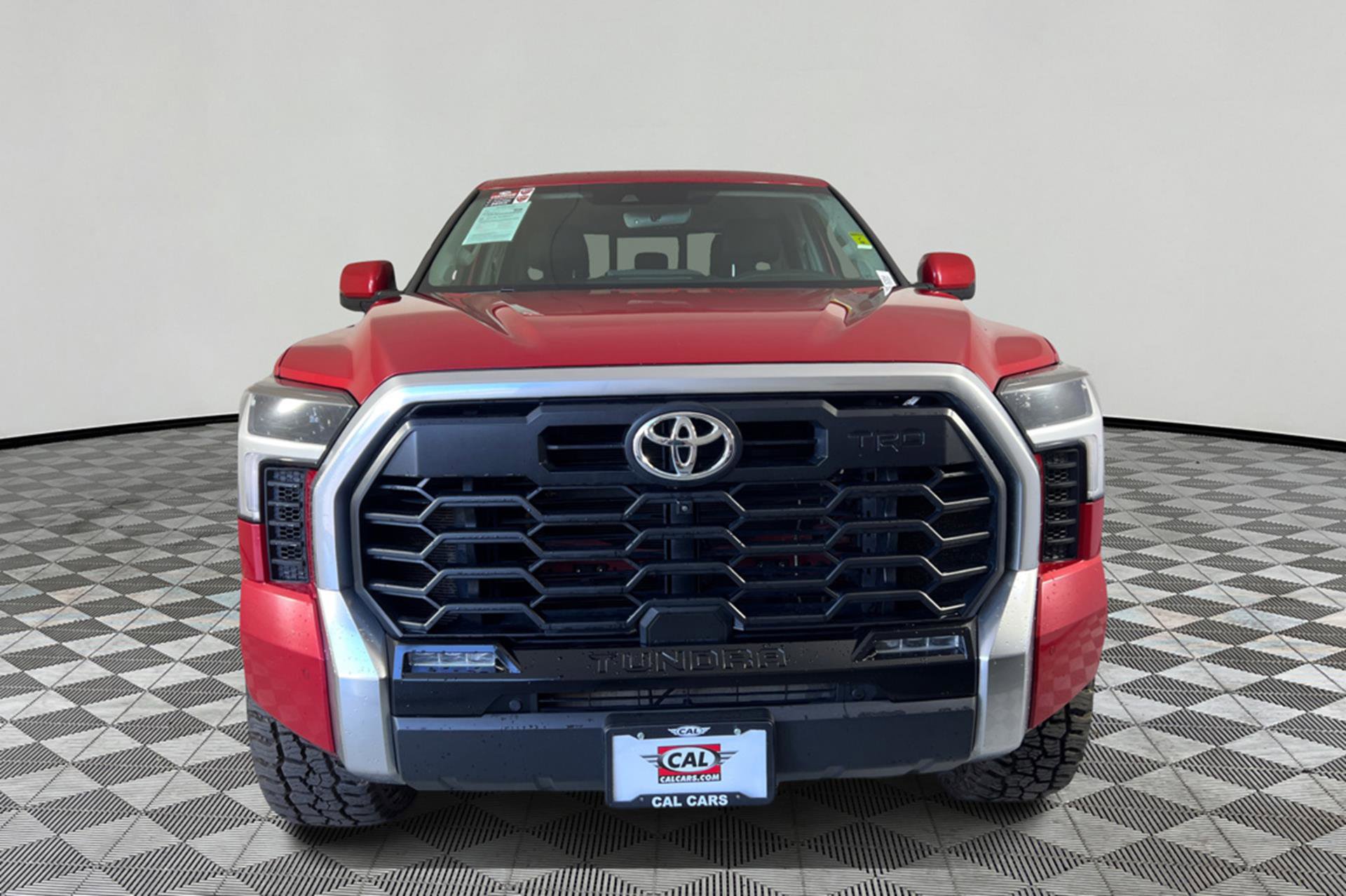 Vehicle image 2 of 27