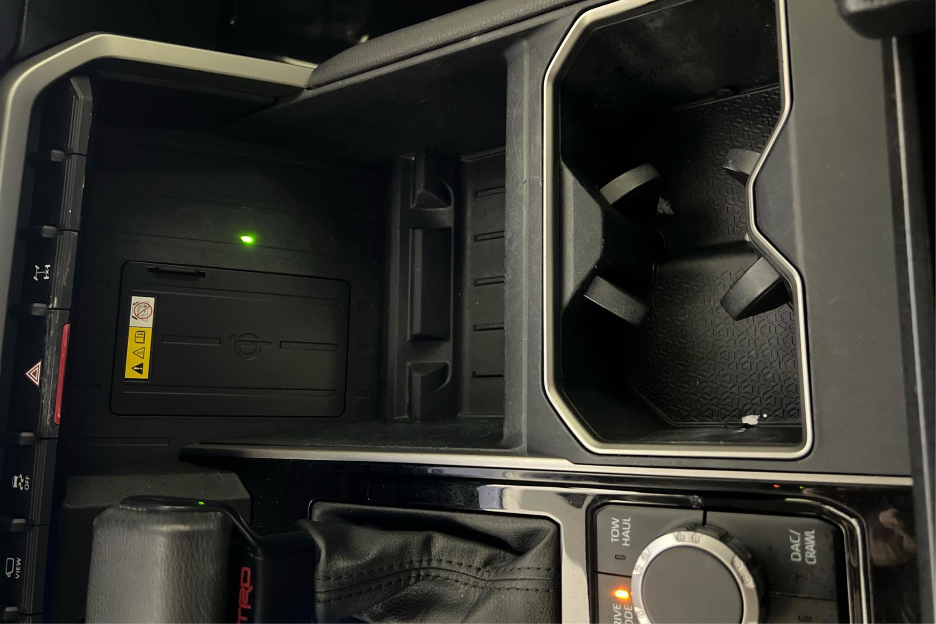 Vehicle image 11 of 27
