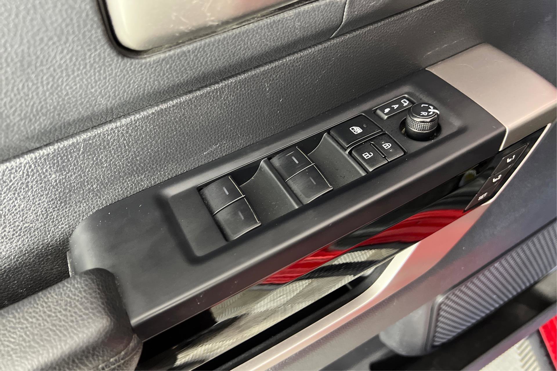 Vehicle image 27 of 27