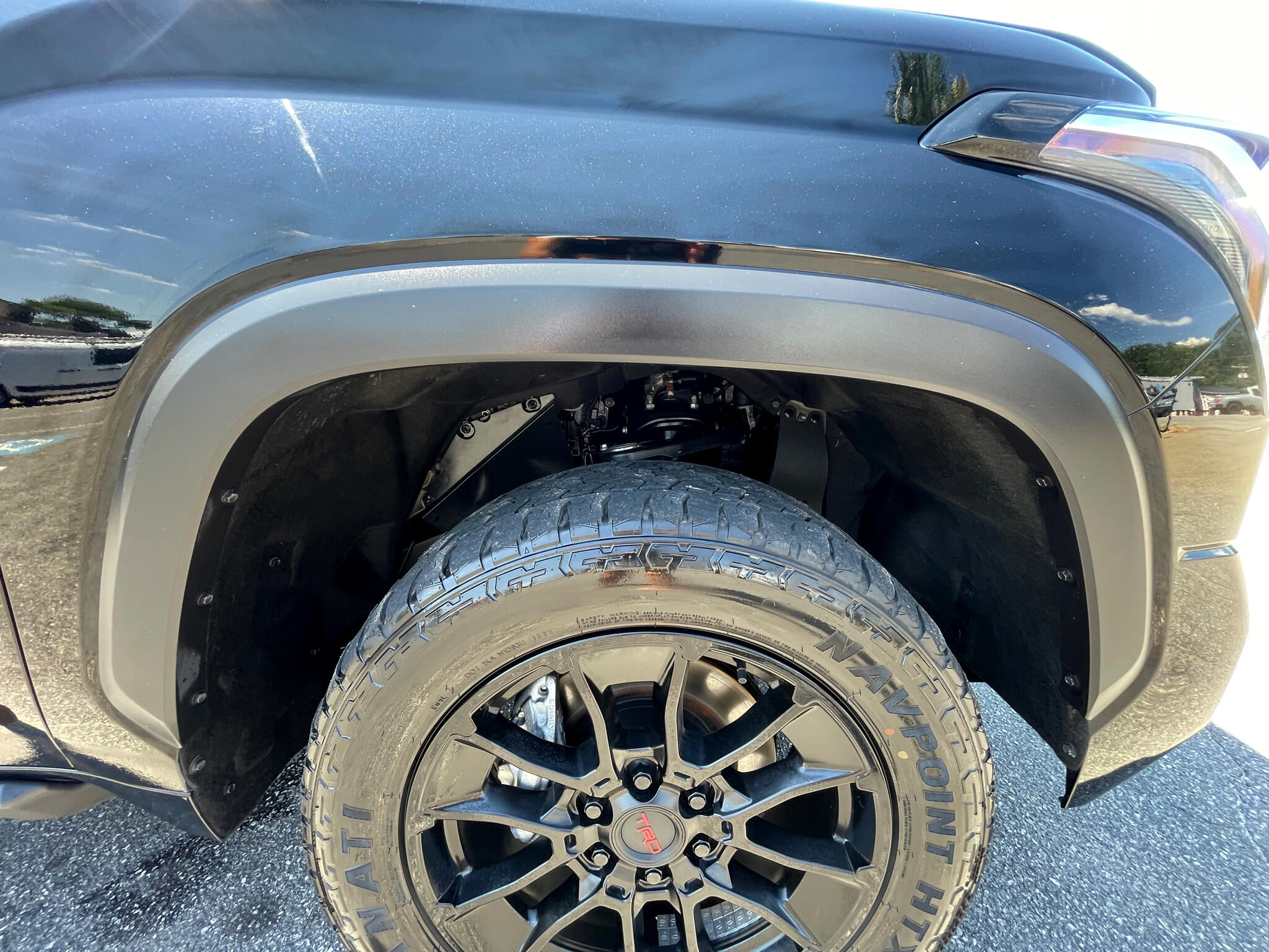 Vehicle image 18 of 48