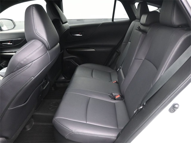 Vehicle image 43 of 56