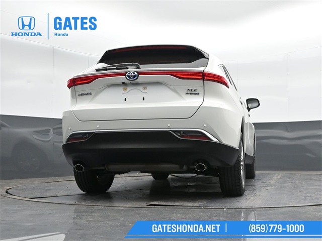 Vehicle image 25 of 56