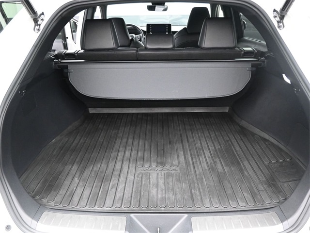 Vehicle image 47 of 56