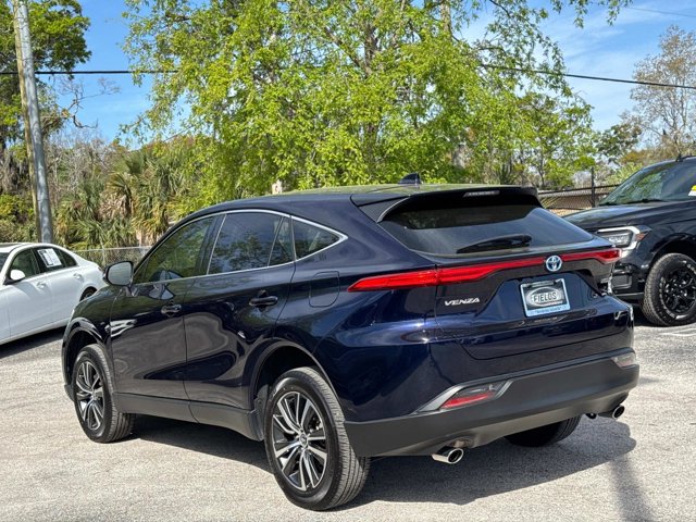 Vehicle image 7 of 28