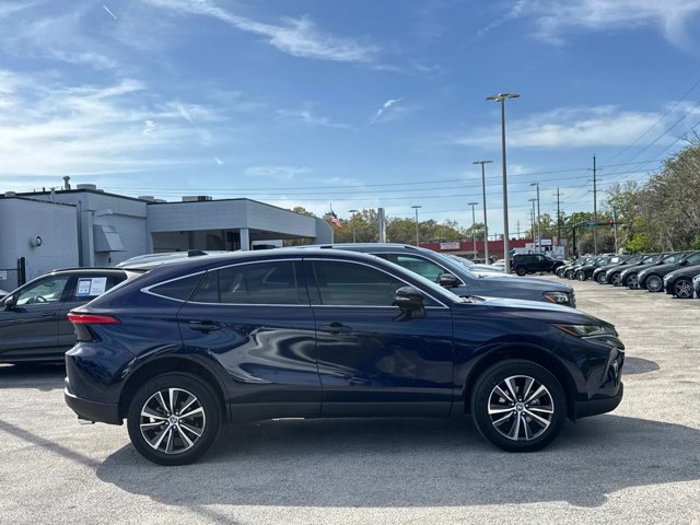 Vehicle image 6 of 28