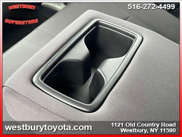 Vehicle image 19 of 36