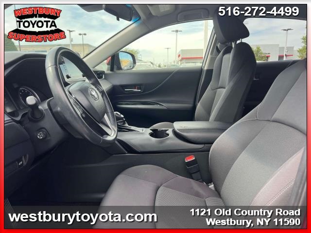 Vehicle image 20 of 36