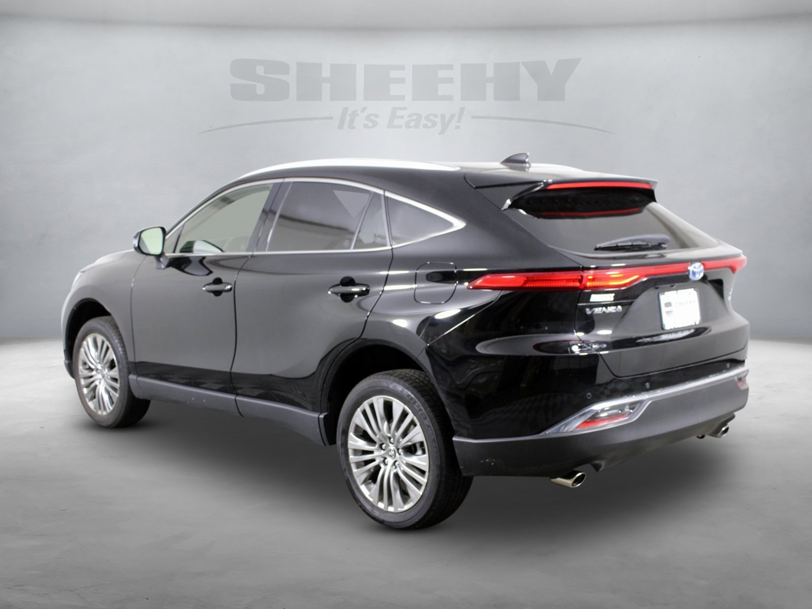 Vehicle image 6 of 29