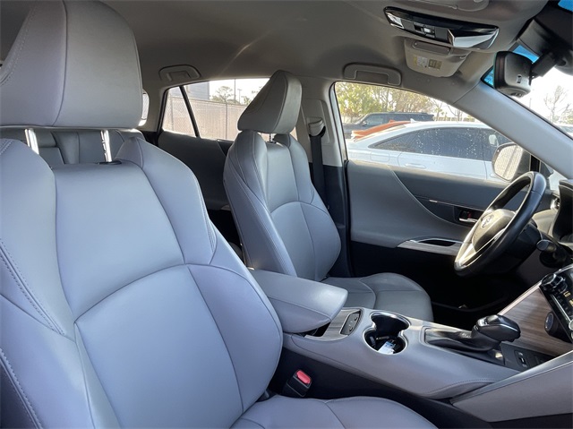 Vehicle image 23 of 23