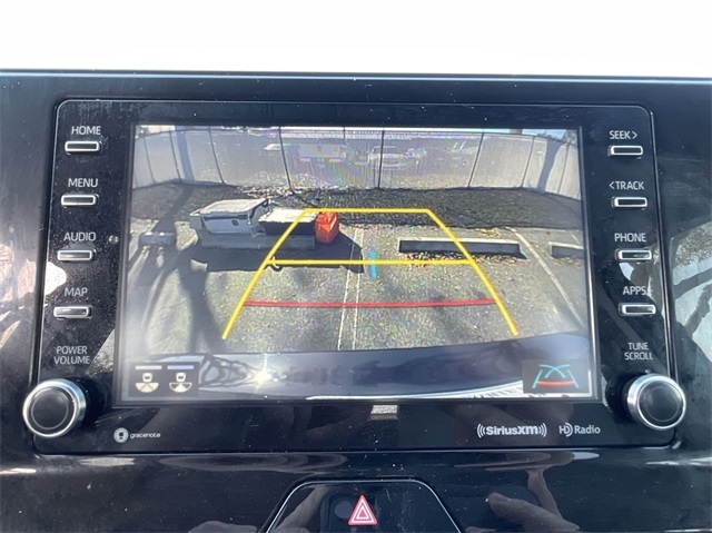 Vehicle image 17 of 23