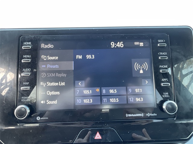 Vehicle image 16 of 23