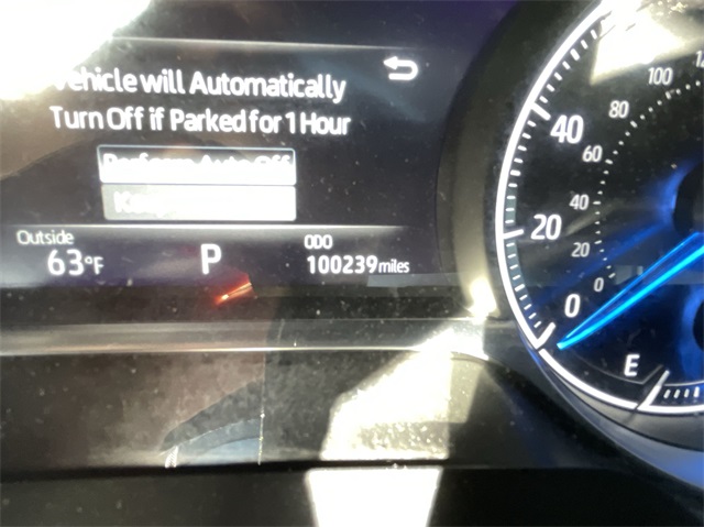 Vehicle image 15 of 23