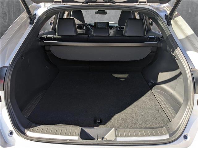Vehicle image 9 of 22