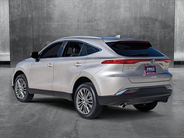 Vehicle image 7 of 22