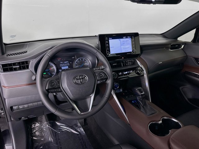 Vehicle image 22 of 30